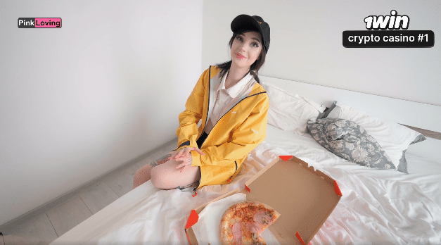 Pornxxx พิซซ่าพาเสียว Delivered pizza – Pinkloving 2