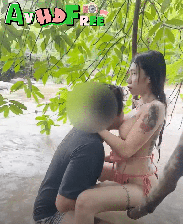 Yourporn น้องวาวาสาวสวยโดนเย็ดจับริมน้ำตก vava2009ss 1